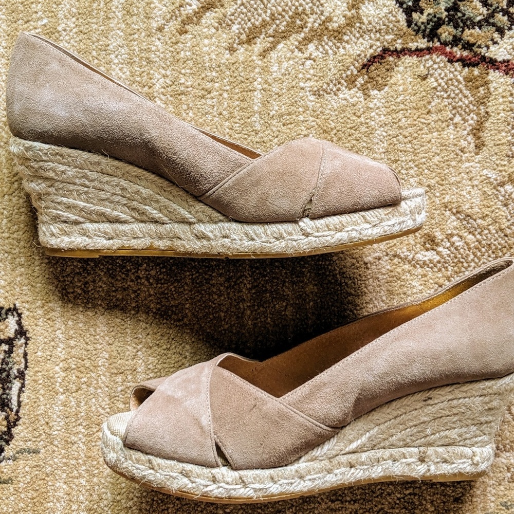 Kanna suede wedges size 8.  Made in Spain